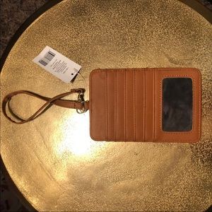 Womens Wristlet
